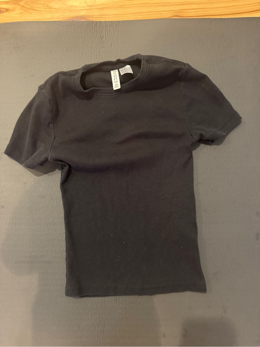 Divided H&M Black Ribbed Short Sleeve Crew Tee